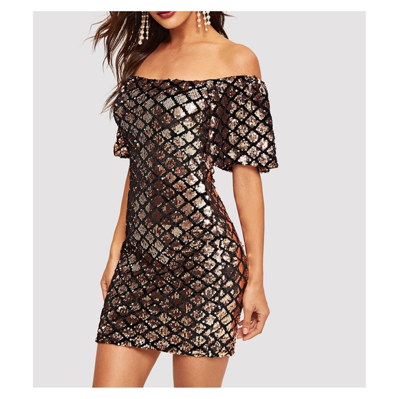 Gold Off the Shoulder Bodycon Sequin Party Dress - Picture 3 of 8